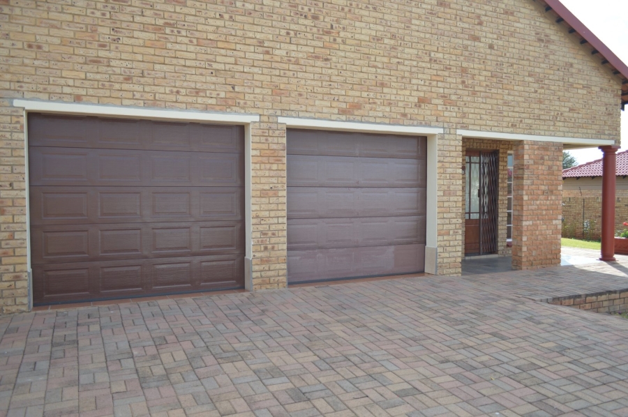 3 Bedroom Property for Sale in Doringkruin North West